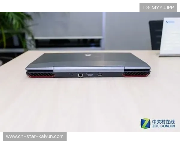 17英寸更爽快 雷神911GT-Y1游戏本评测